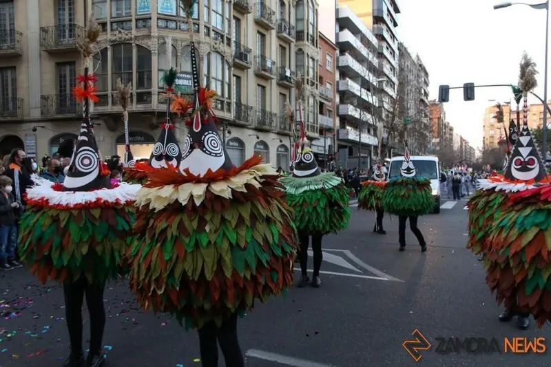 Desfile de Carnaval en Zamora. Foto Marcos Vicente