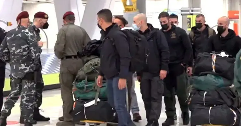 Convoy a su llegada a Barajas. Foto leonoticias