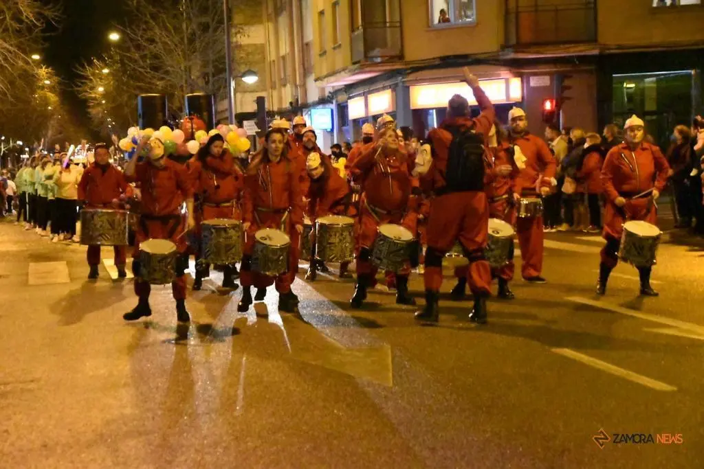 Segundo desfile de Carnaval en Zamora (10)
