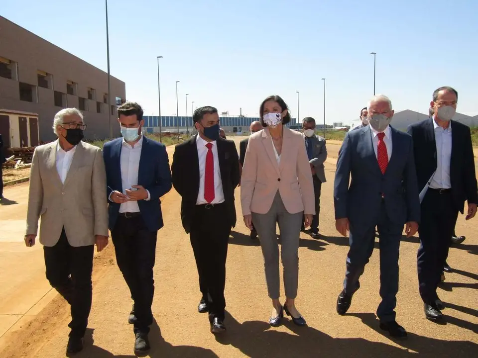 PSOE Zamora. Visita Ministra Reyes Maroto Latem Aluminium Junio 2021