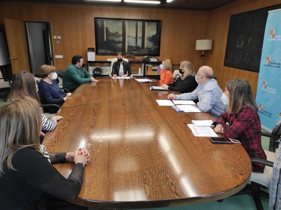 Delegada con alcaldes de ZBS Campos Lampreana