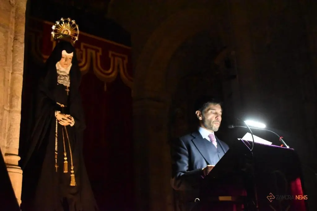 Luis Felipe Nieto ha protagonizado la Exaltación Literaria a la Soledad