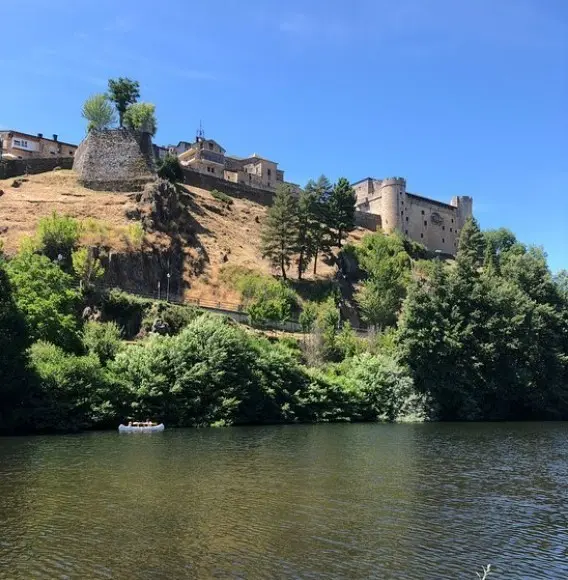 Paseo fluvial en Puebla de Sanabria