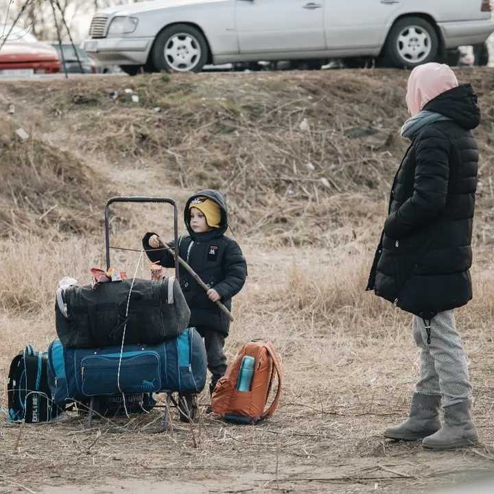 Refugiados ucranianos huyendo de la guerra. Fotografía: Facebook de la Comisión Europea en España