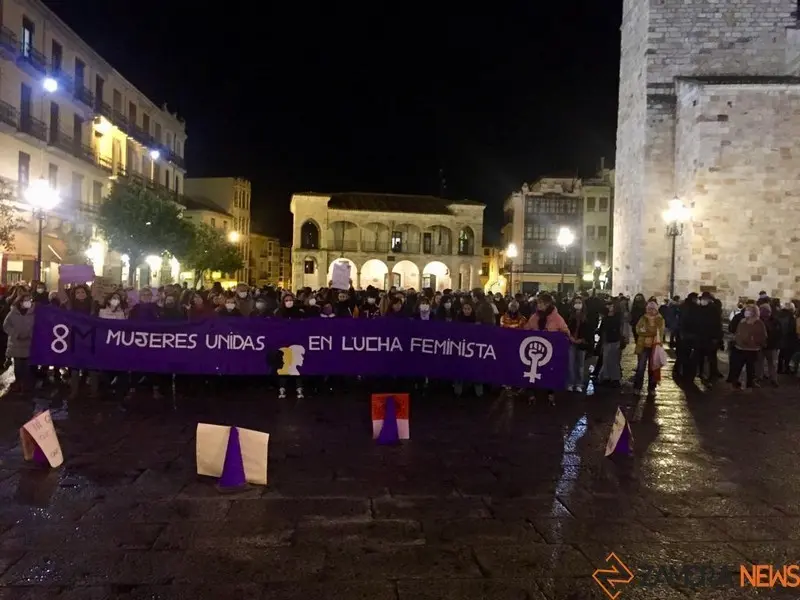 Zamora 8M (23)
