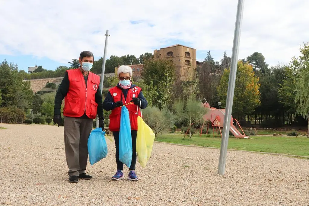 Recogida de basura Cruz Roja