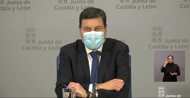 El consejero de Economía y Hacienda y portavoz en funciones, Carlos Fdez. Carriedo