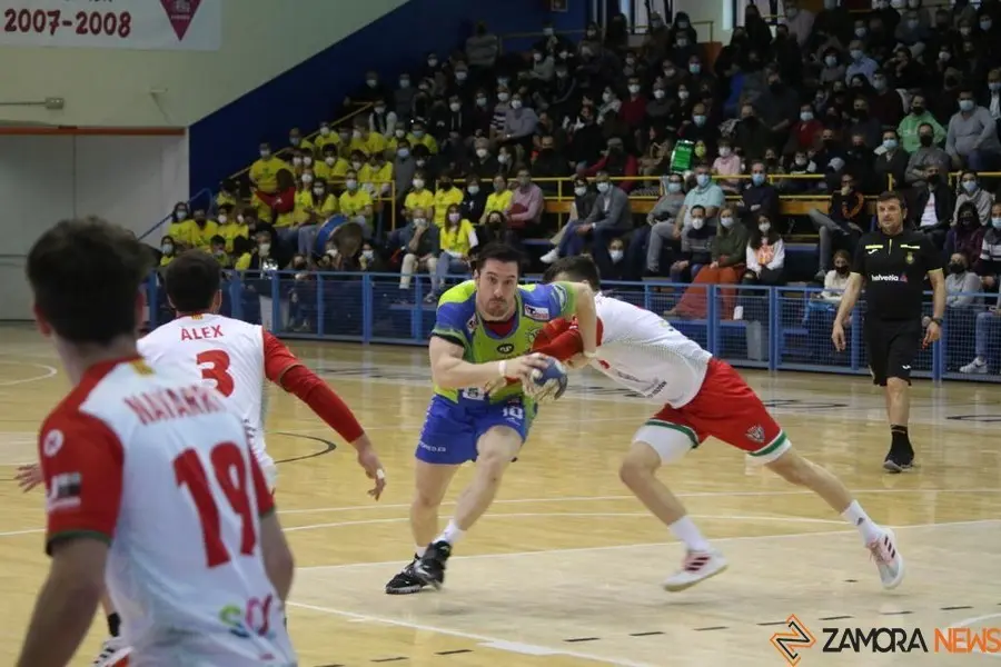 BalonmanoZamora00007