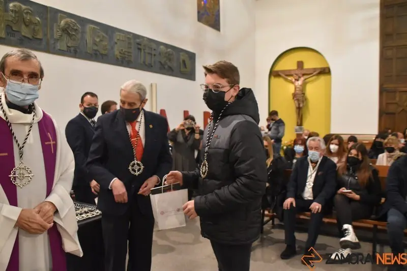 Jesús en su Tercera Caída (26)