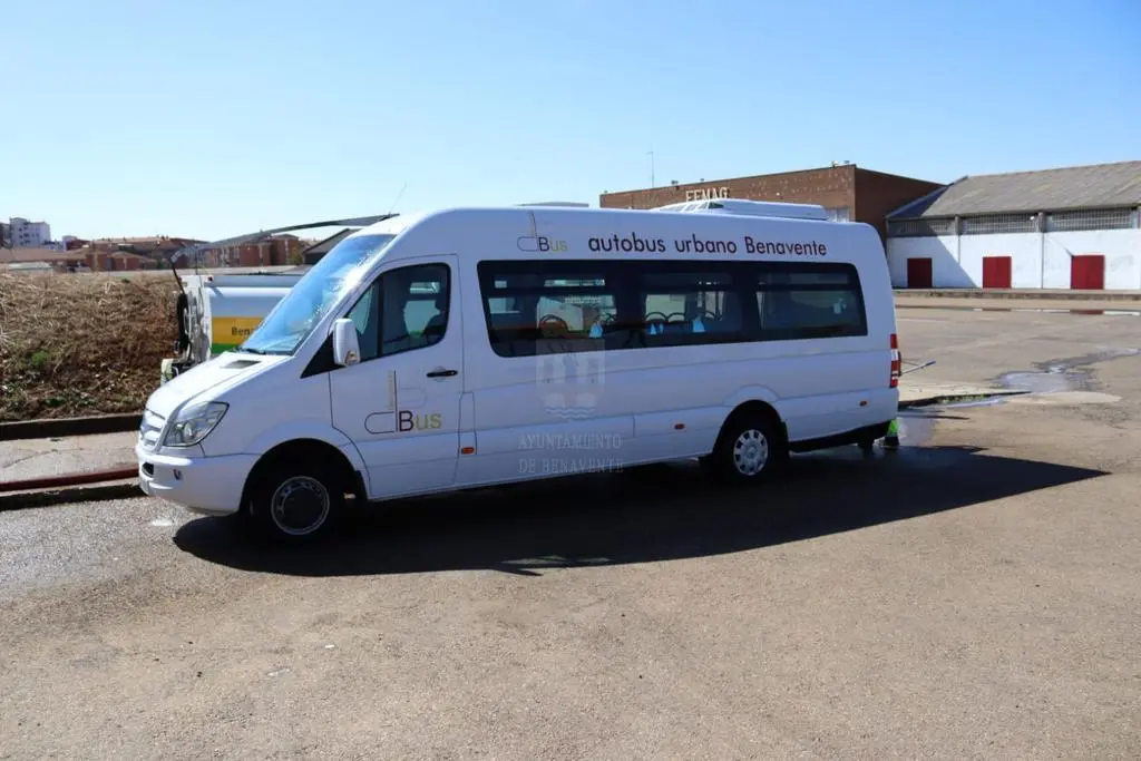 BUS urbano benavente