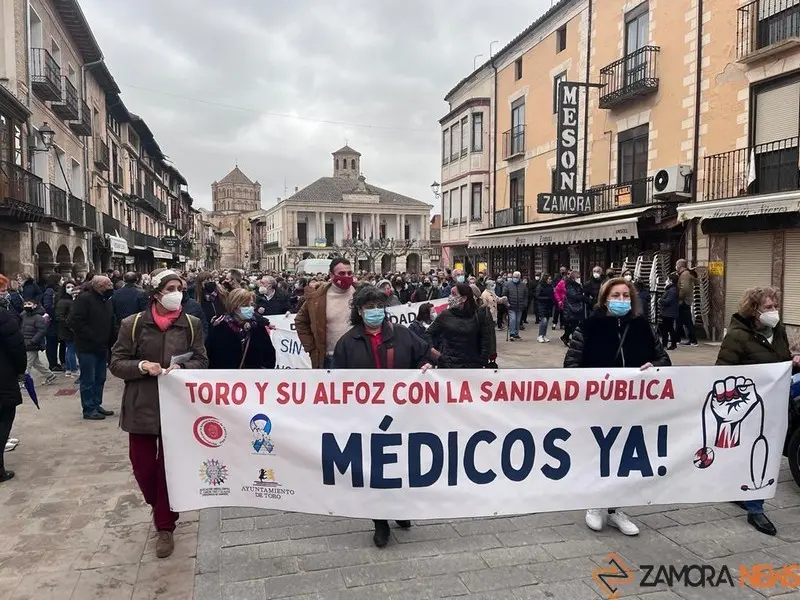 Manifestación en Defensa de la Sanidad en Toro. Foto Rocío Gato