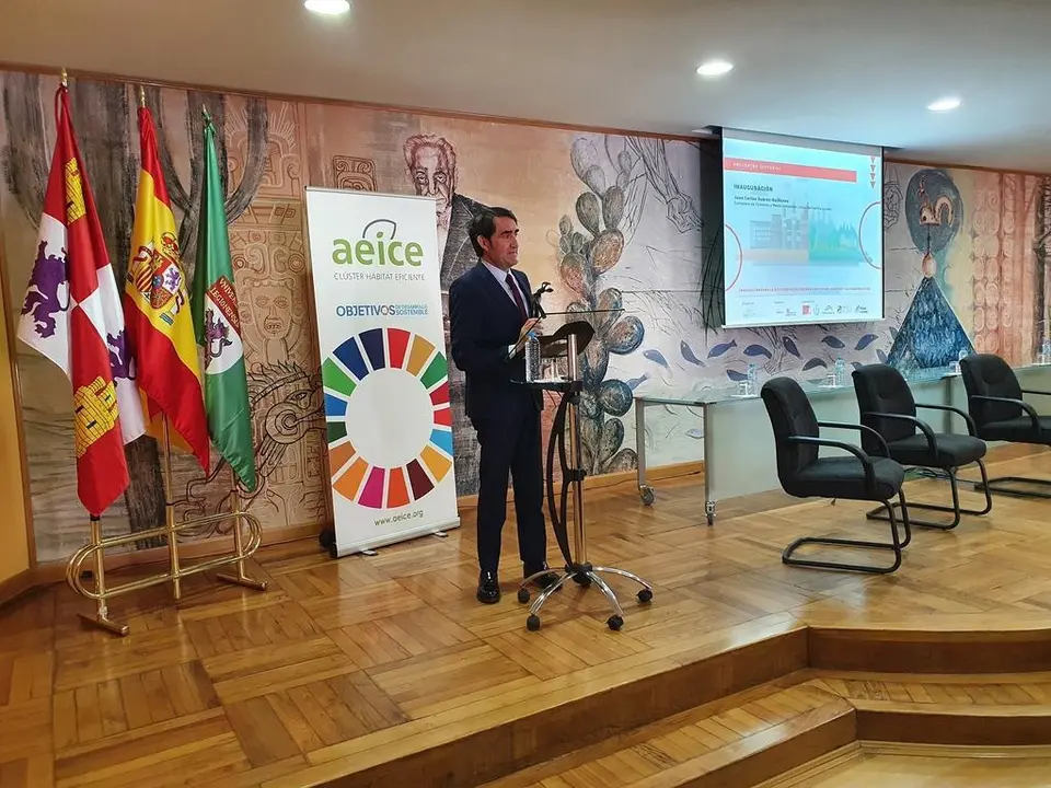 El consejero de Fomento y Medio Ambiente, Juan Carlos Quiñones