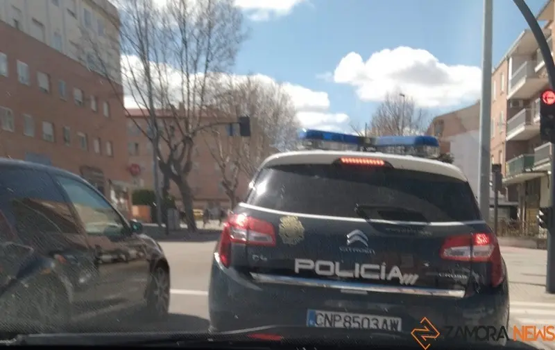 Coche de la Policía Nacional