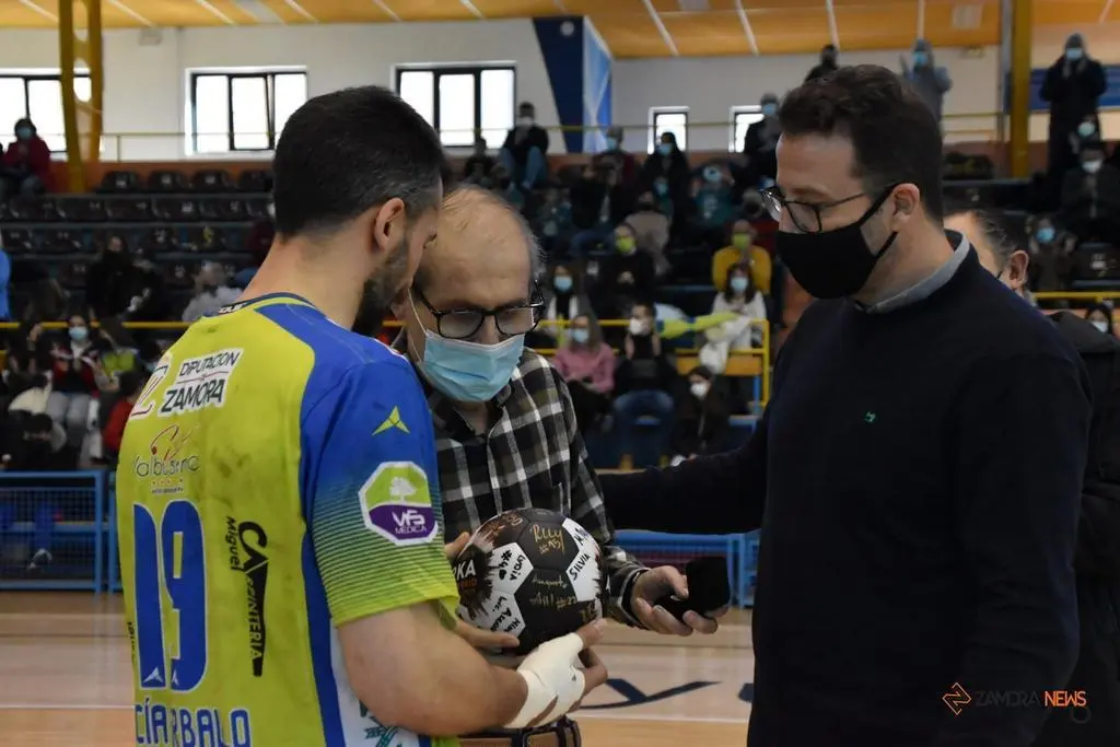 Homenaje a Luisja