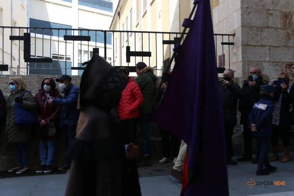 procesión de las Capas Pardas de los alumnos de la Medalla Milagrosa