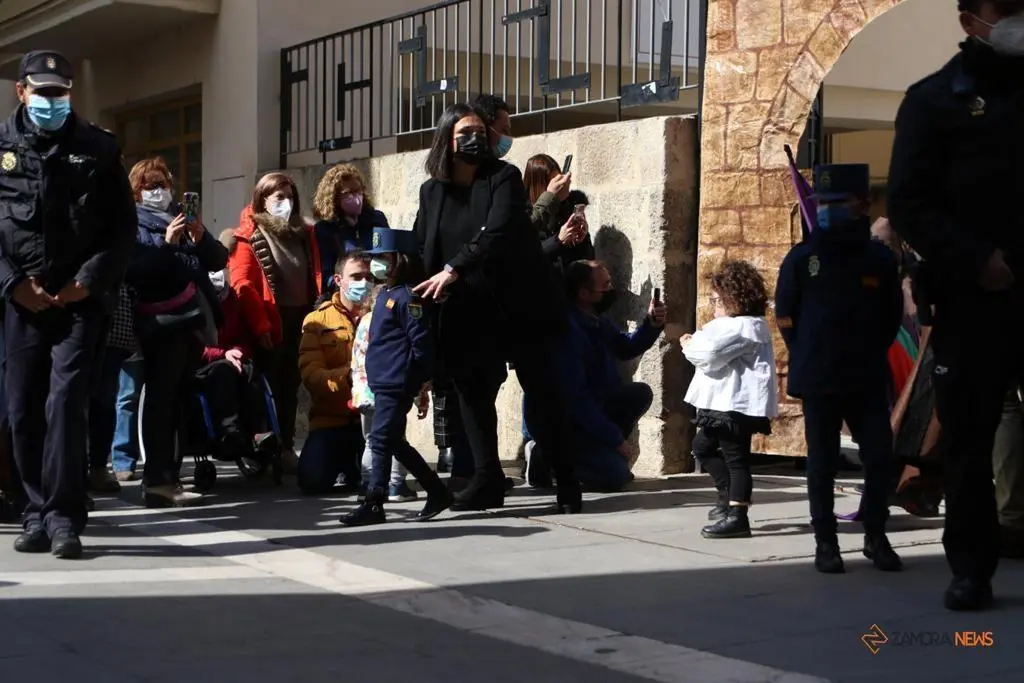procesión de las Capas Pardas de los alumnos de la Medalla Milagrosa