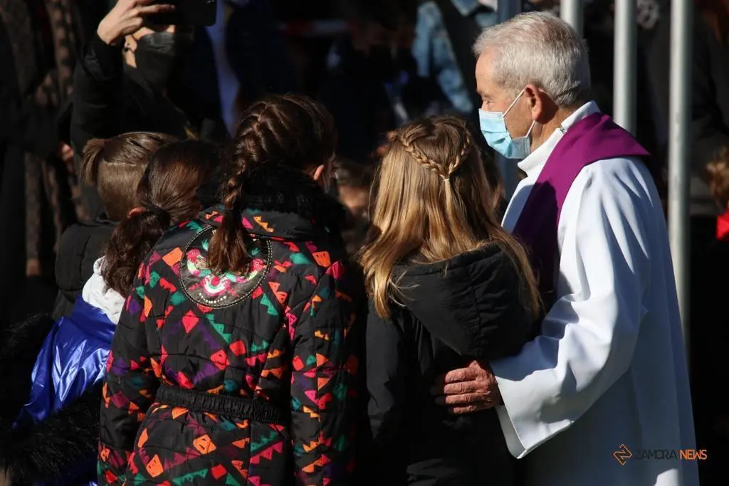 Procesión alumnos Corazón de María (5)