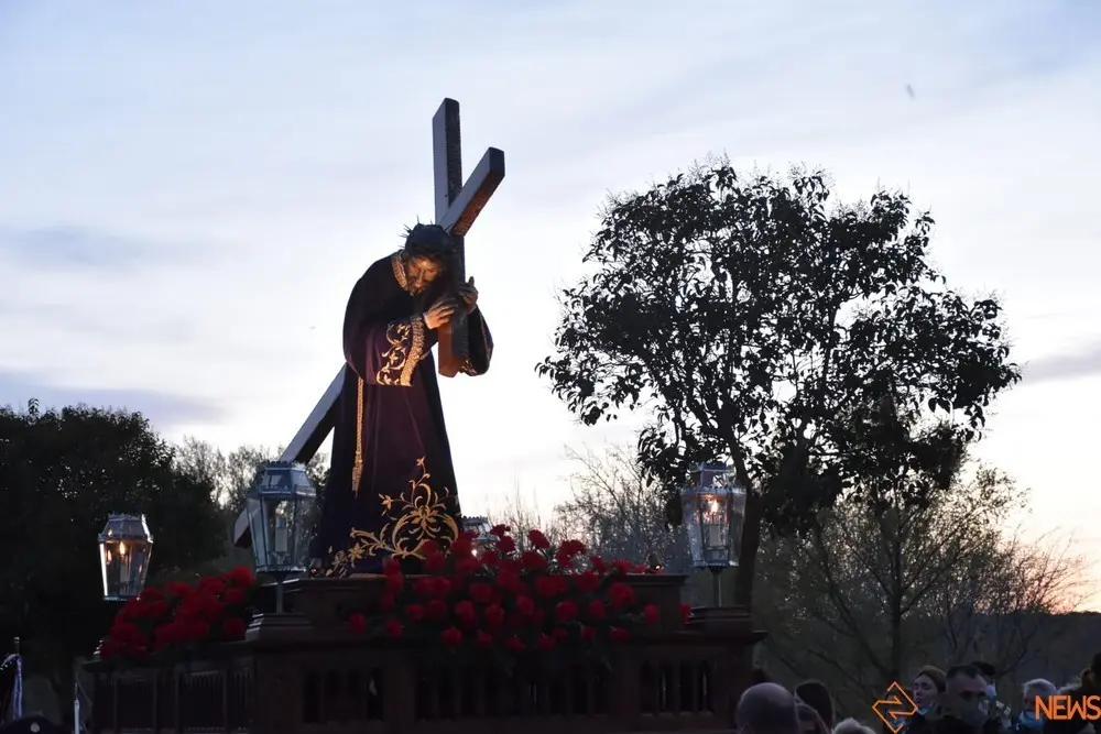 Nazareno san frontis