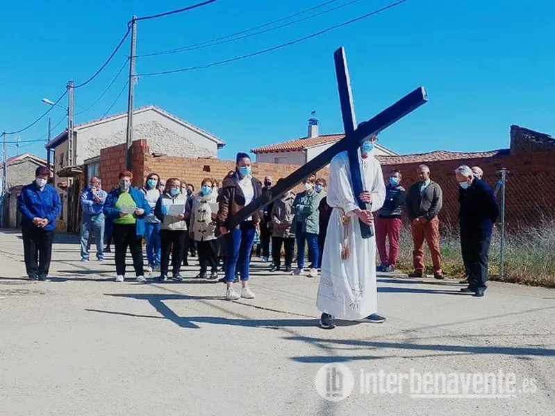 Quinto portando la Cruz en Olmillos de Valverde