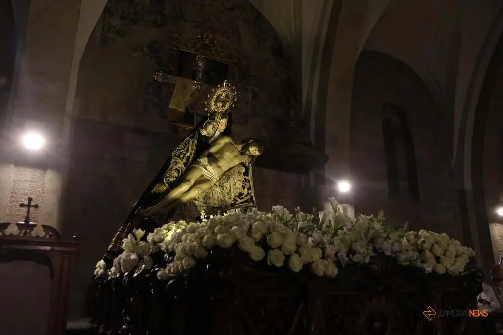 Cofradía de Nuestra Madre de las Angustias (33)