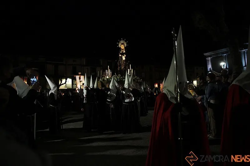 Procesión Jesús Muerto en Toro (34)