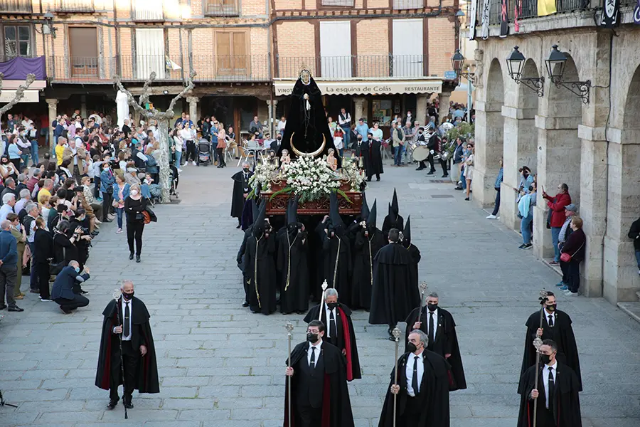 Soledad Toro (49)