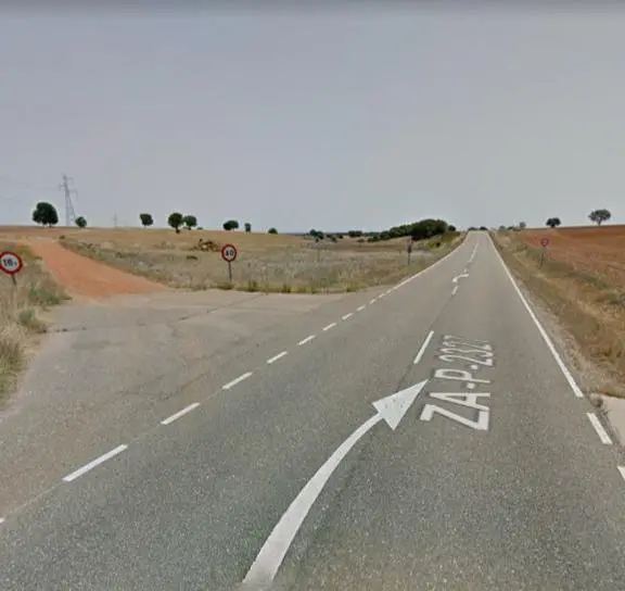 camino asfaltado