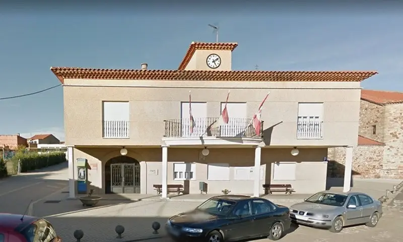 Ayuntamiento de Manganeses de la Polvorosa. Foto Interbenavente