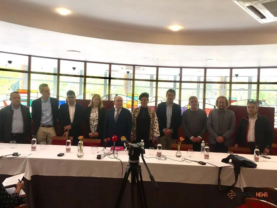 Representantes de las 15 empresas zamoranas que presentan la candidatura a la renovación delos órganos de gobierno de la Cámara de Comercio de Zamora