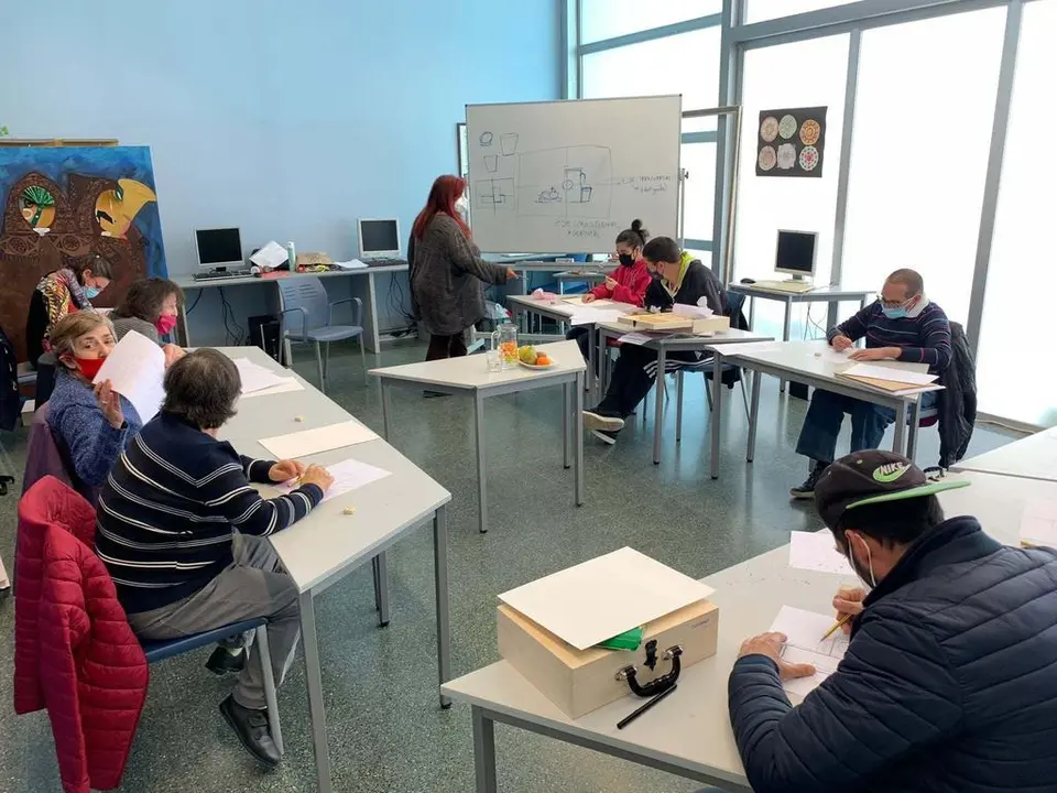 Taller en un centro de atención a personas con capacidades diversas