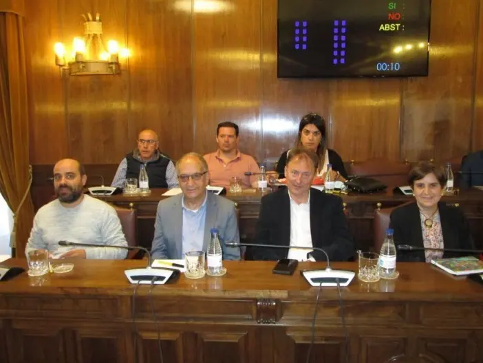Grupo de diputados del Grupo Socialista en el último pleno