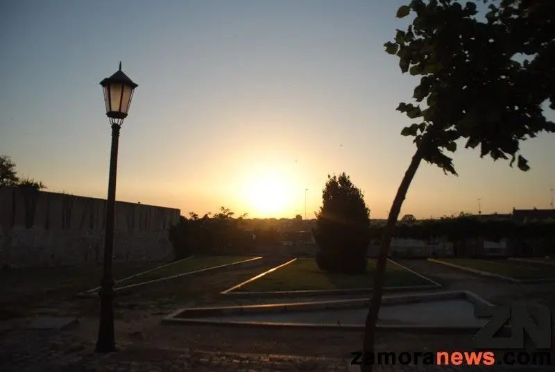 Zamora 2