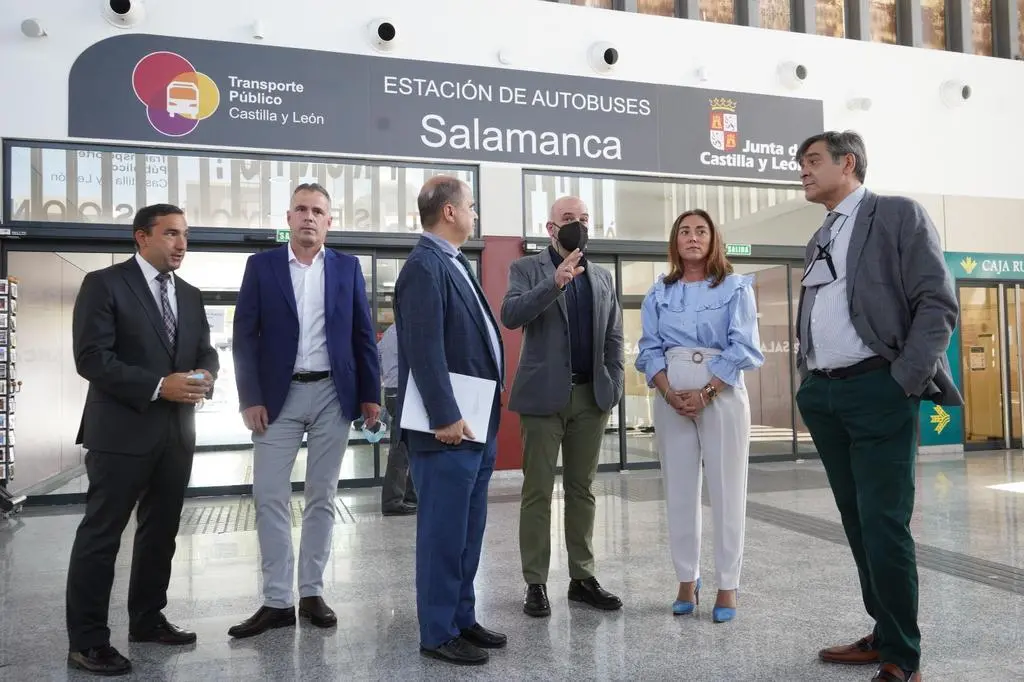 Reunión con representantes de FECALBUS
