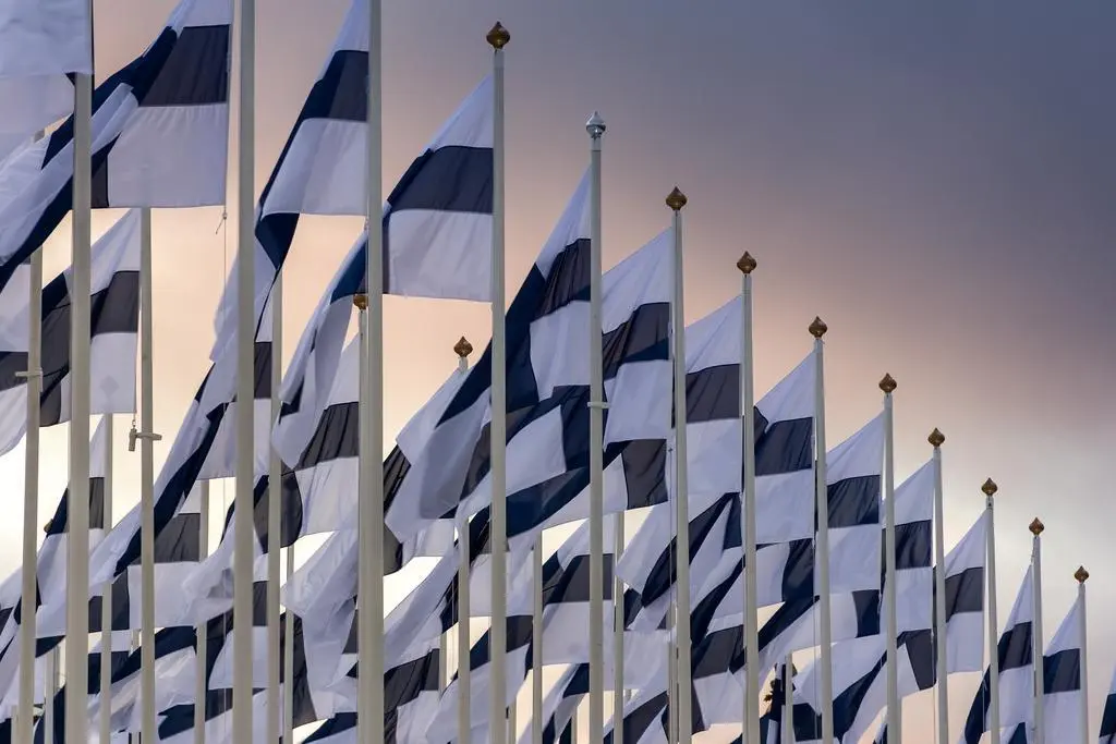 Banderas de Finlandia