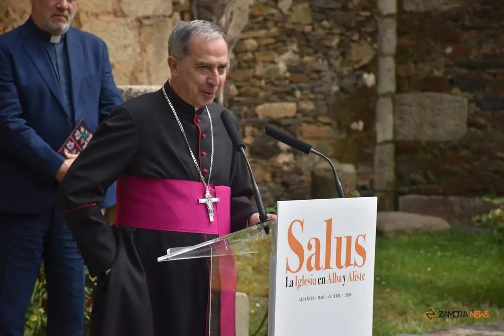 Inauguración SAUS exposición de arte religioso (14)