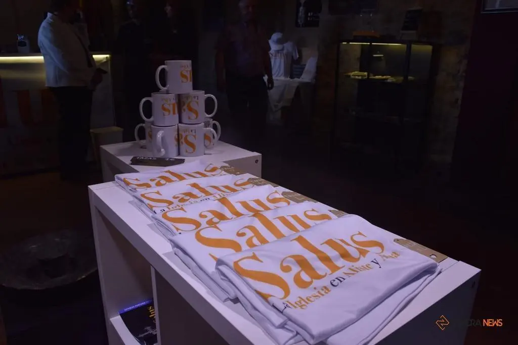 Inauguración SAUS exposición de arte religioso (23)