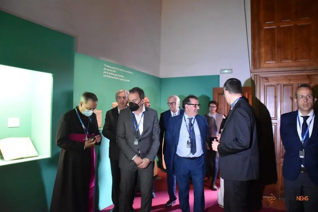 Inauguración SAUS exposición de arte religioso (25)