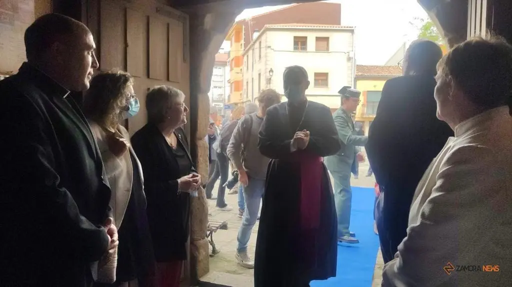 Inauguración SAUS exposición de arte religioso (33)