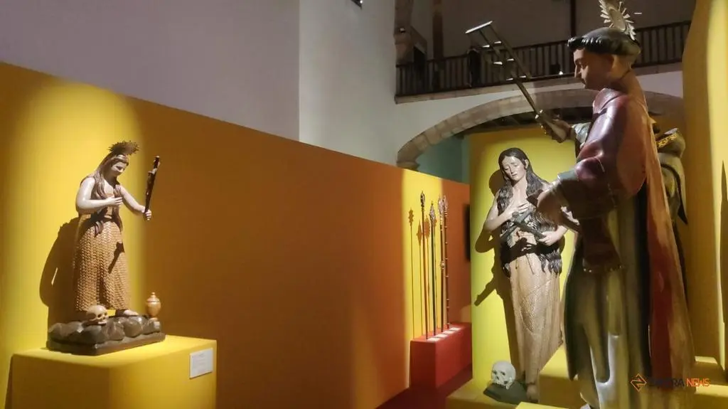 Inauguración SAUS exposición de arte religioso (47)