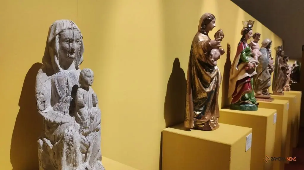 Inauguración SAUS exposición de arte religioso (51)