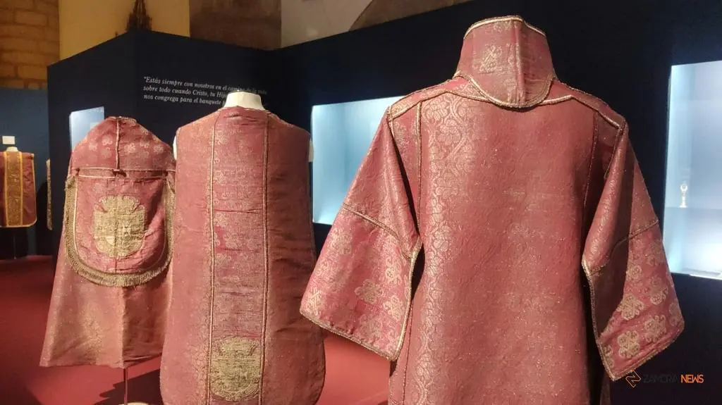 Inauguración SAUS exposición de arte religioso (56)