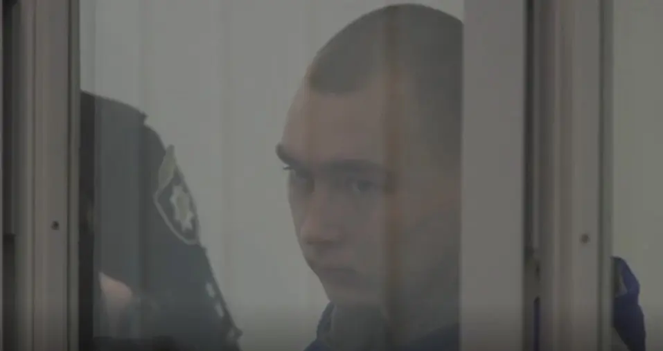 Imagen del militar ruso juzgado por un tribunal ucraniano por crímenes de guerra