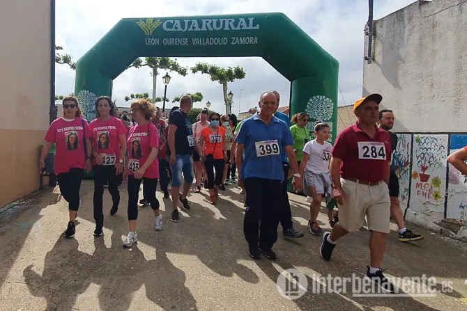 Participantes en la II Carrera Memorial Leticia Rosino en Castrogonzalo