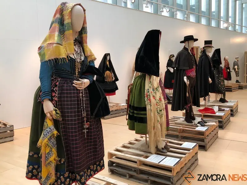 5INDUMENTARIATRADICIONAL 