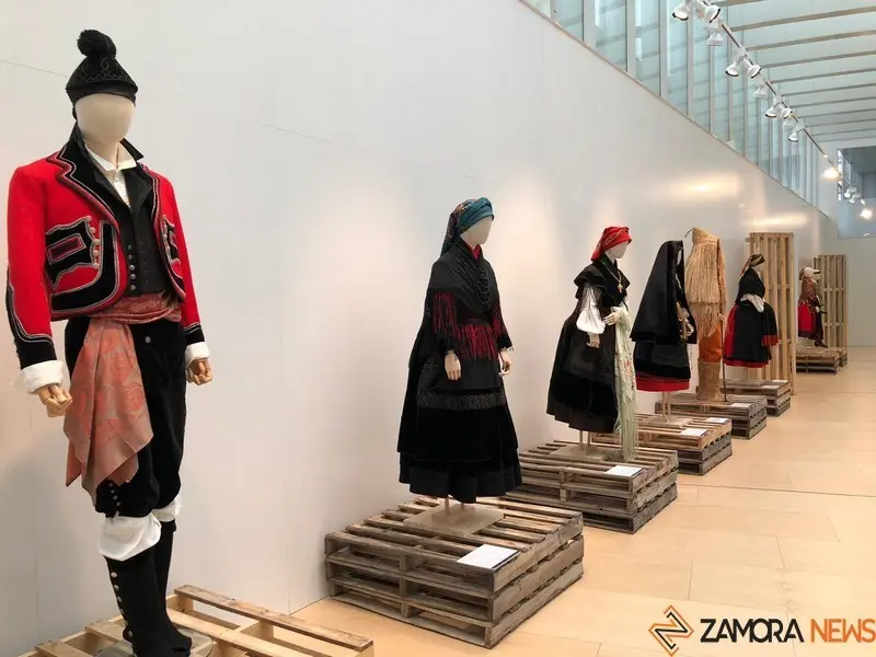 6INDUMENTARIATRADICIONAL 