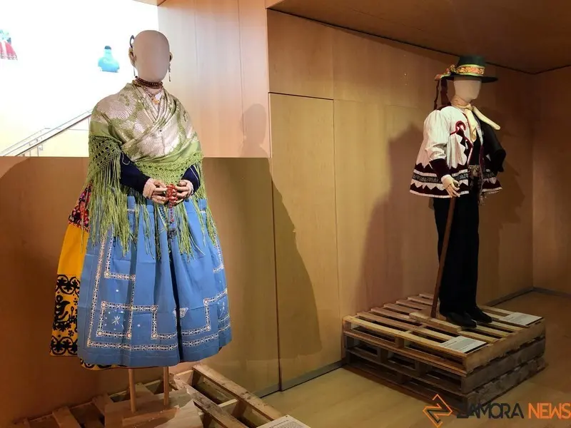 10INDUMENTARIATRADICIONAL 