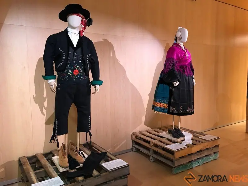 14INDUMENTARIATRADICIONAL 