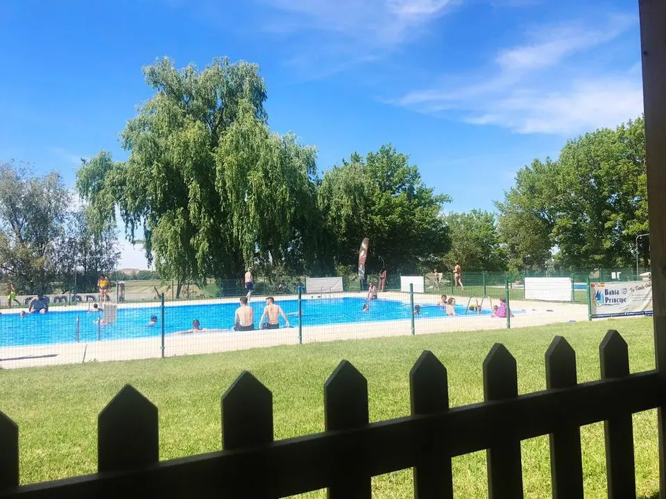 Piscina Villaralbo