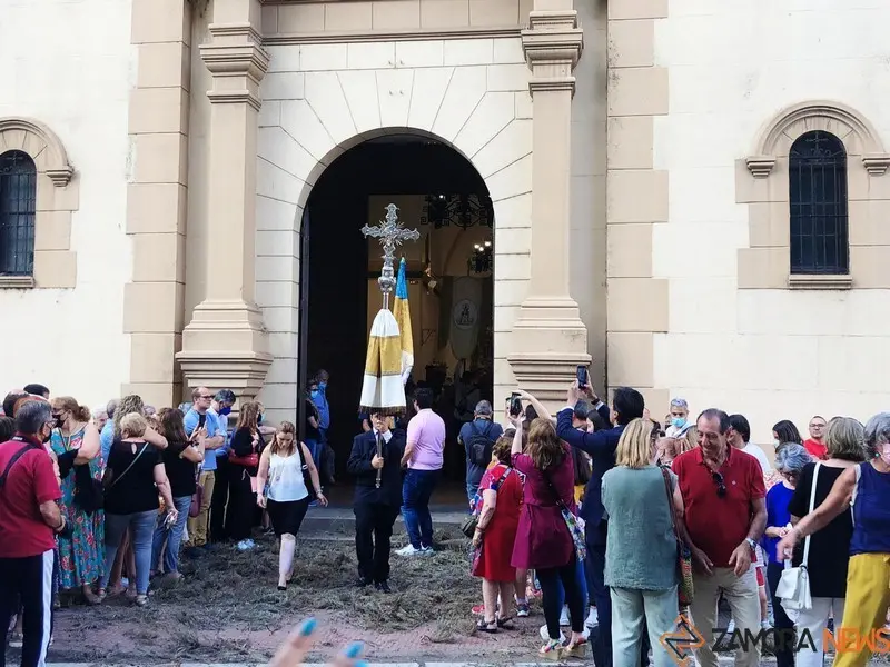 Procesión Virgen del Yermo (14)