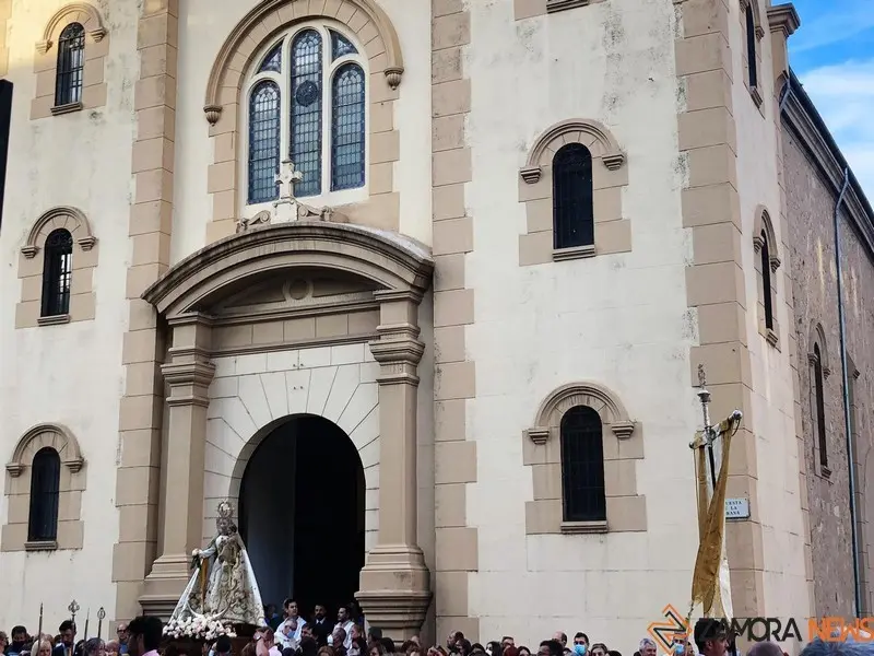 Procesión Virgen del Yermo (25)